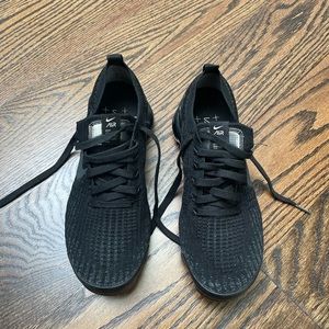 Nike Vapor Max Black Sneakers